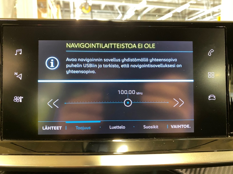 Peugeot e-2008 vaihtoauto