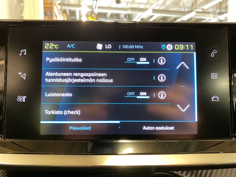 Peugeot e-2008 vaihtoauto