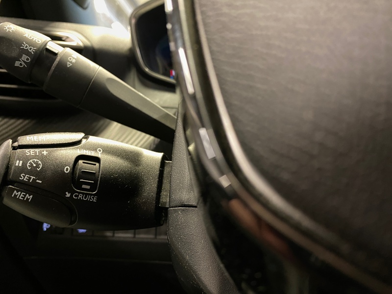 Peugeot e-2008 vaihtoauto