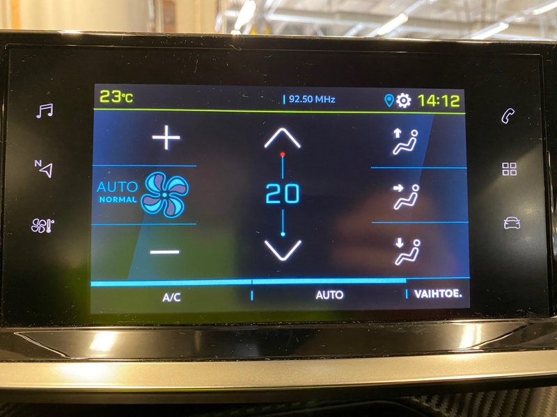 Peugeot e-2008 vaihtoauto