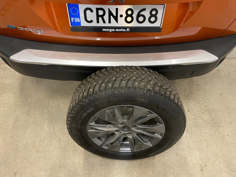 Peugeot e-2008 vaihtoauto