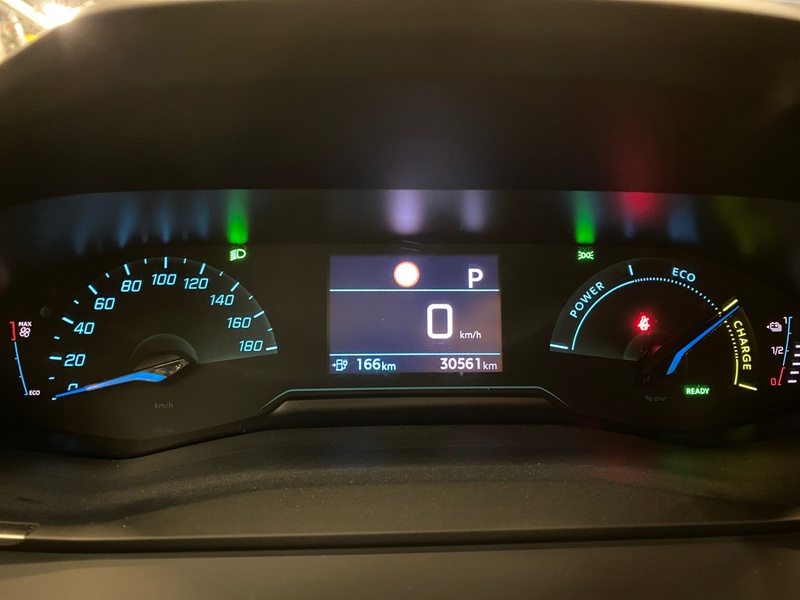 Peugeot e-2008 vaihtoauto