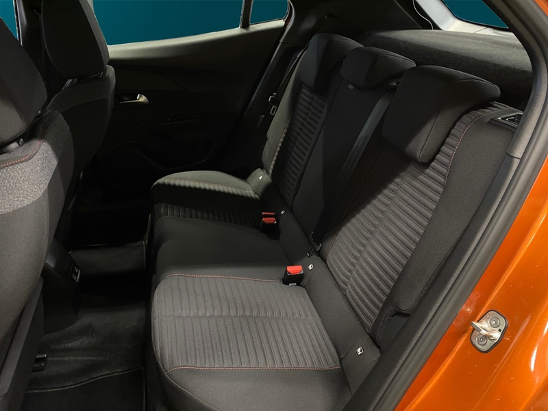 Peugeot e-2008 vaihtoauto