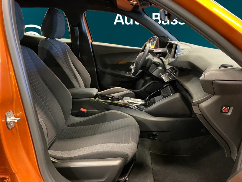 Peugeot e-2008 vaihtoauto