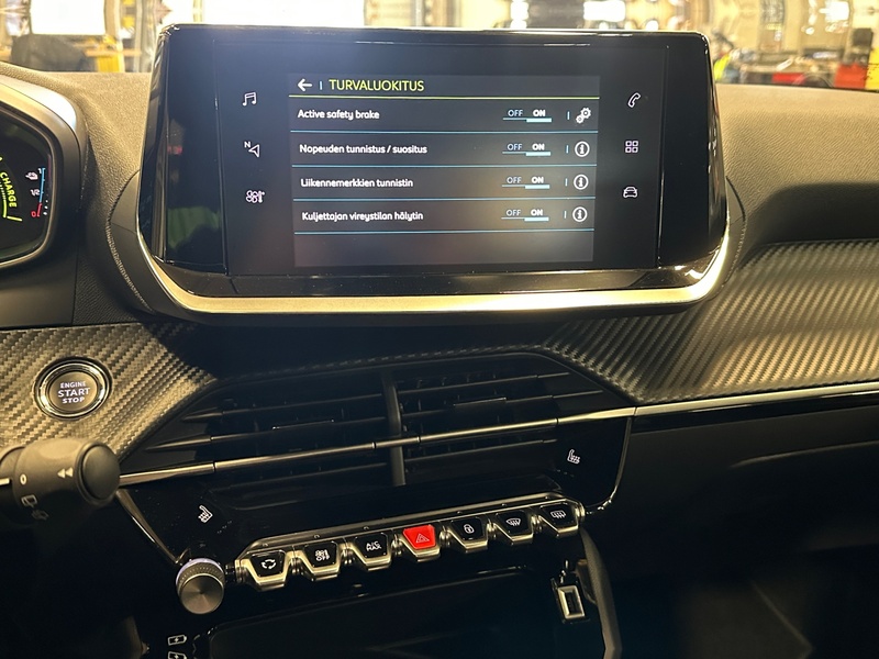 Peugeot e-2008 vaihtoauto