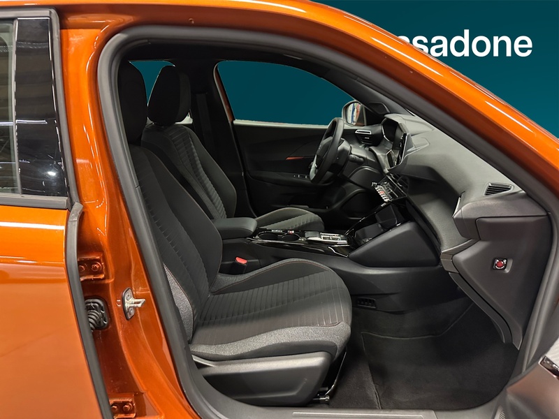 Peugeot e-2008 vaihtoauto