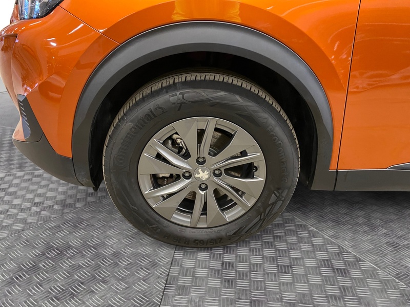 Peugeot e-2008 vaihtoauto