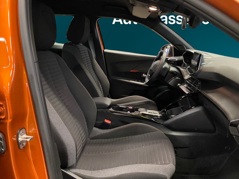 Peugeot e-2008 vaihtoauto