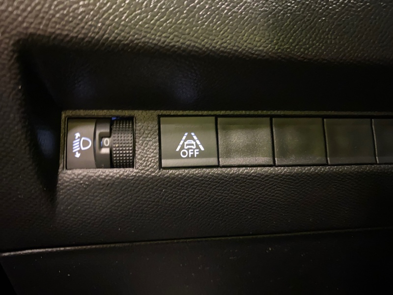 Peugeot e-2008 vaihtoauto