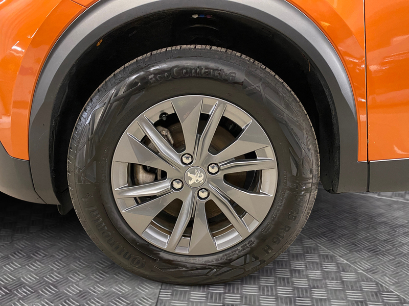 Peugeot e-2008 vaihtoauto