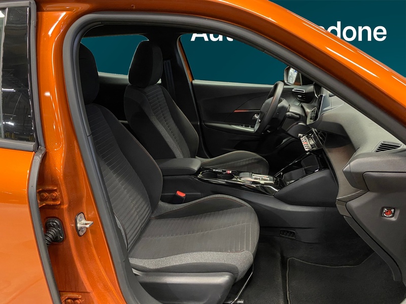 Peugeot e-2008 vaihtoauto