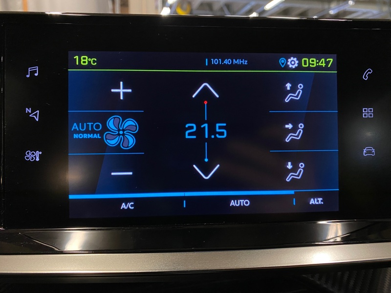 Peugeot e-2008 vaihtoauto