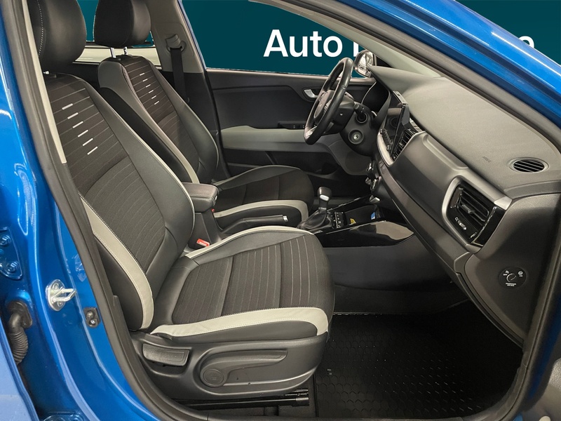 Kia Stonic vaihtoauto
