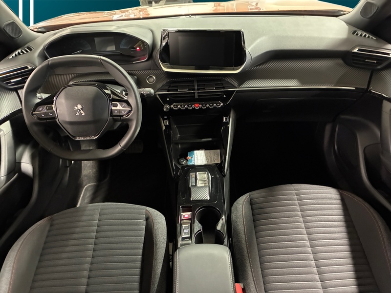 Peugeot e-2008 vaihtoauto