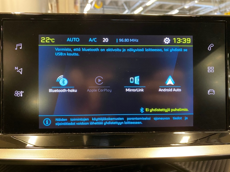 Peugeot e-2008 vaihtoauto