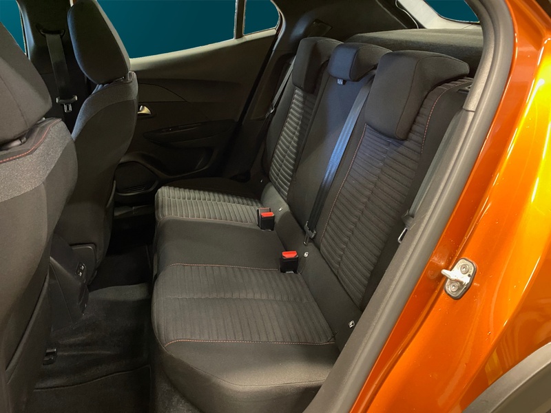 Peugeot e-2008 vaihtoauto