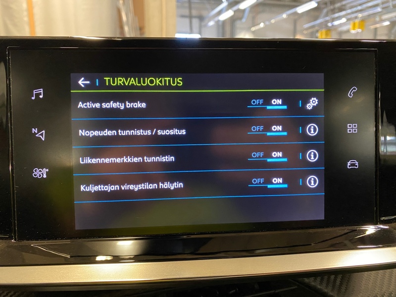 Peugeot e-2008 vaihtoauto