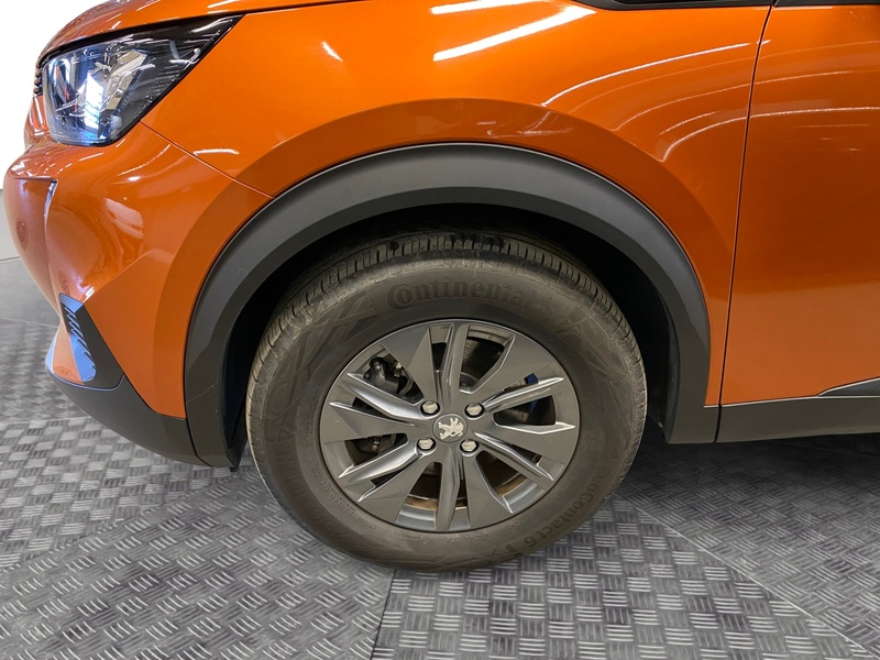 Peugeot e-2008 vaihtoauto