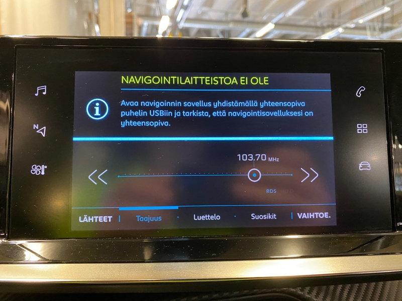 Peugeot e-2008 vaihtoauto