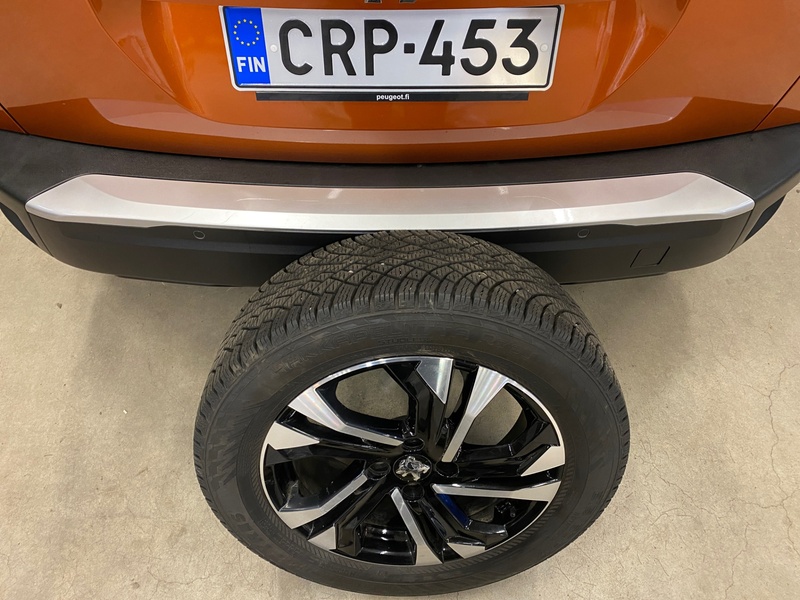 Peugeot e-2008 vaihtoauto