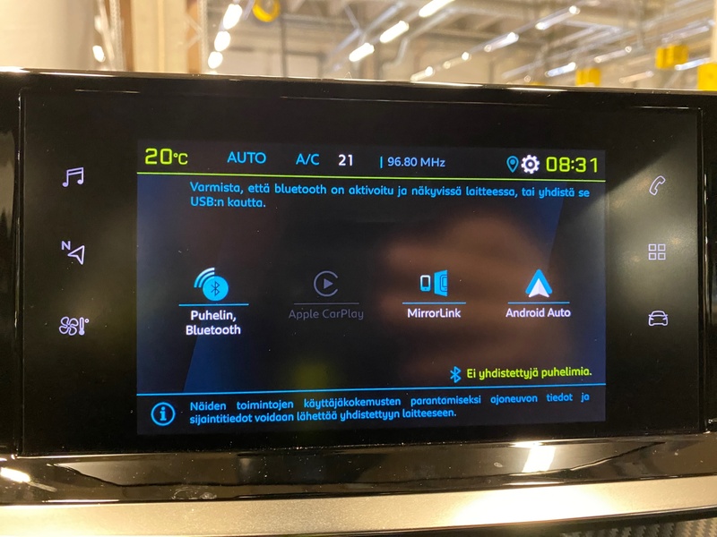 Peugeot e-2008 vaihtoauto