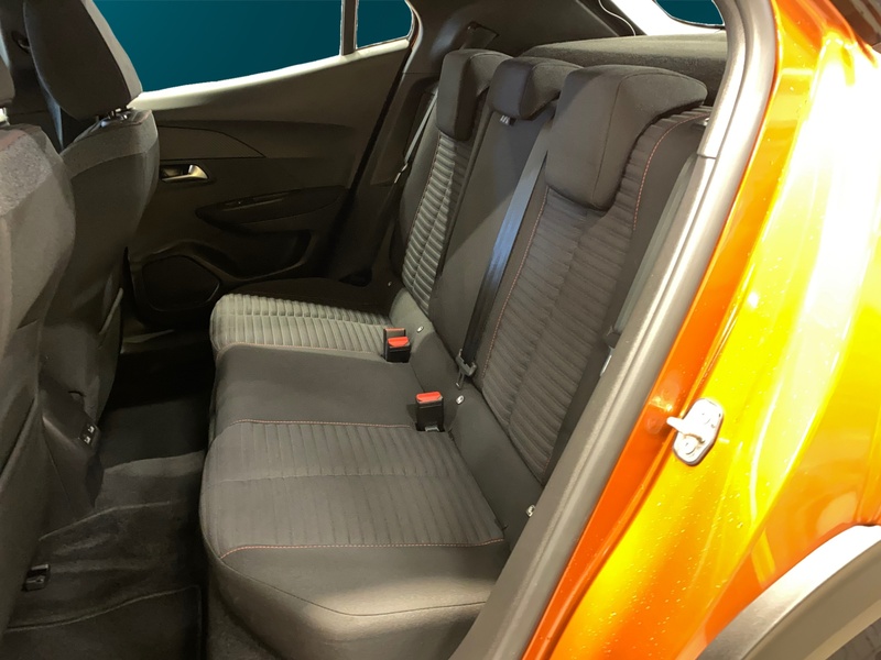 Peugeot e-2008 vaihtoauto