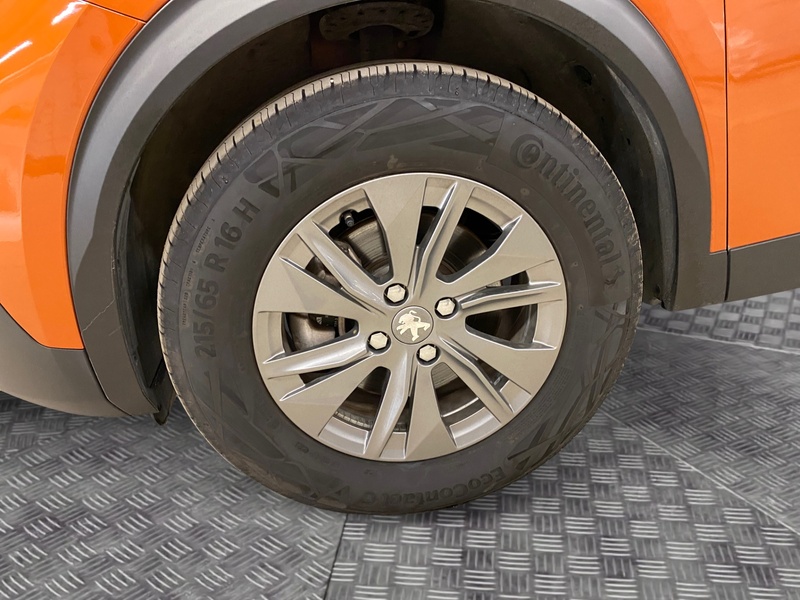 Peugeot e-2008 vaihtoauto