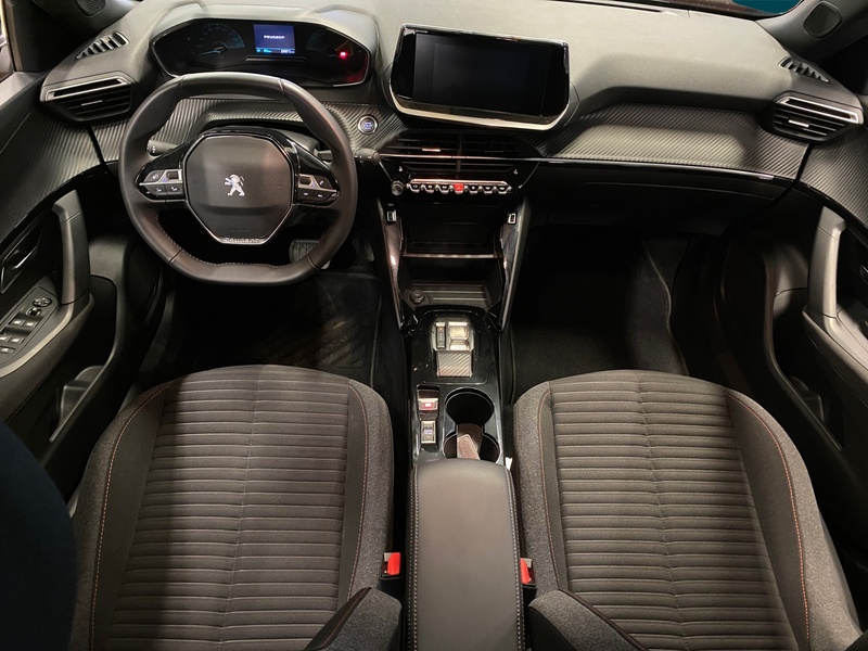 Peugeot e-2008 vaihtoauto