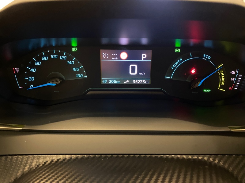 Peugeot e-2008 vaihtoauto