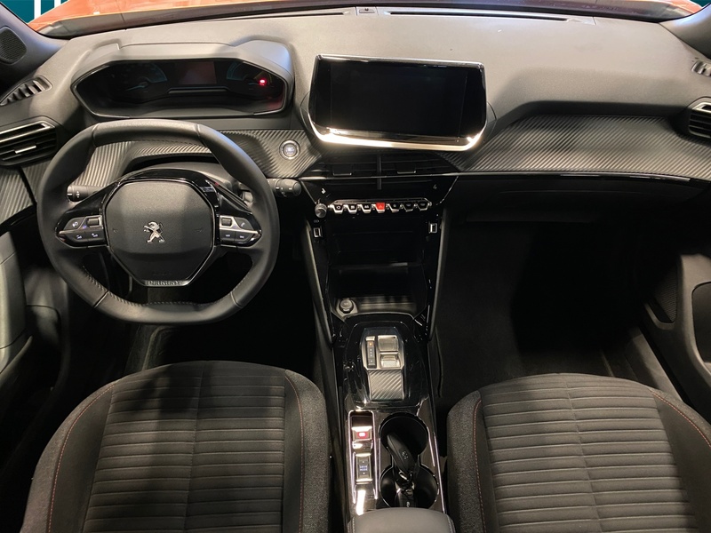 Peugeot e-2008 vaihtoauto