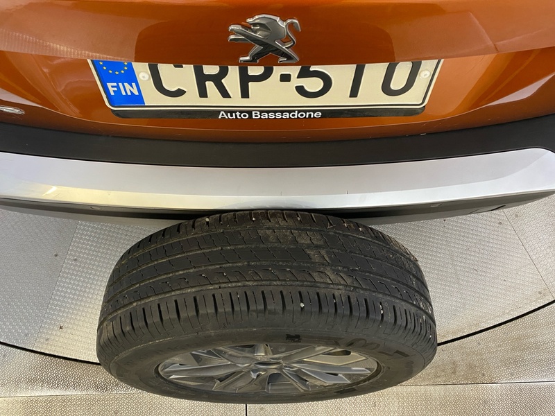 Peugeot e-2008 vaihtoauto