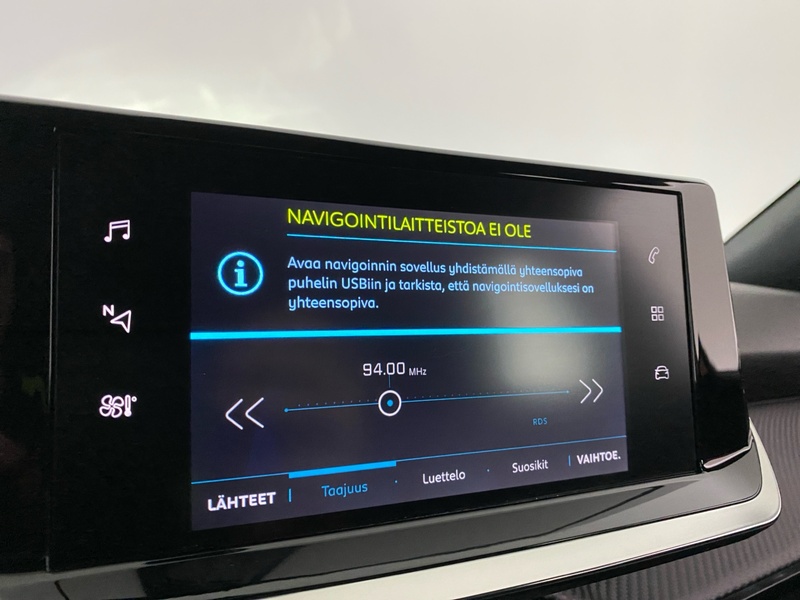 Peugeot e-2008 vaihtoauto