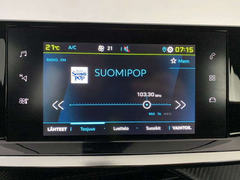 Peugeot e-2008 vaihtoauto