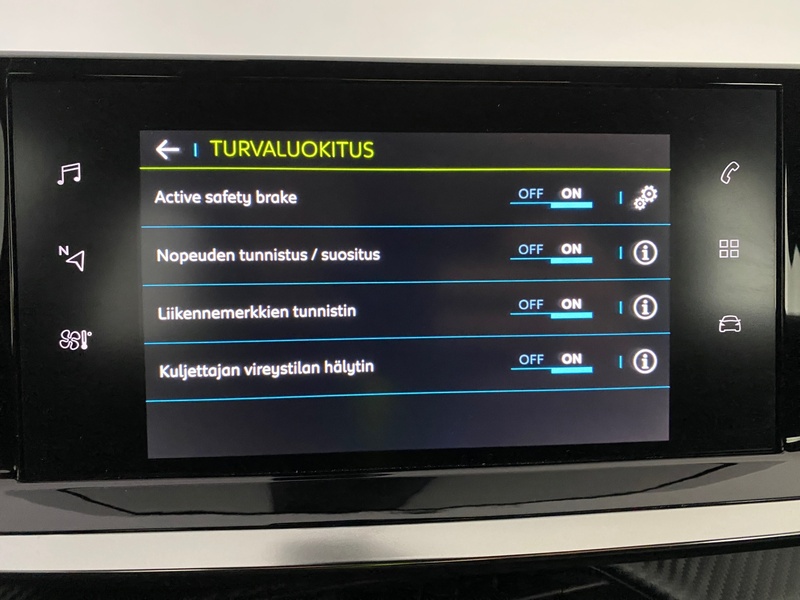 Peugeot e-2008 vaihtoauto