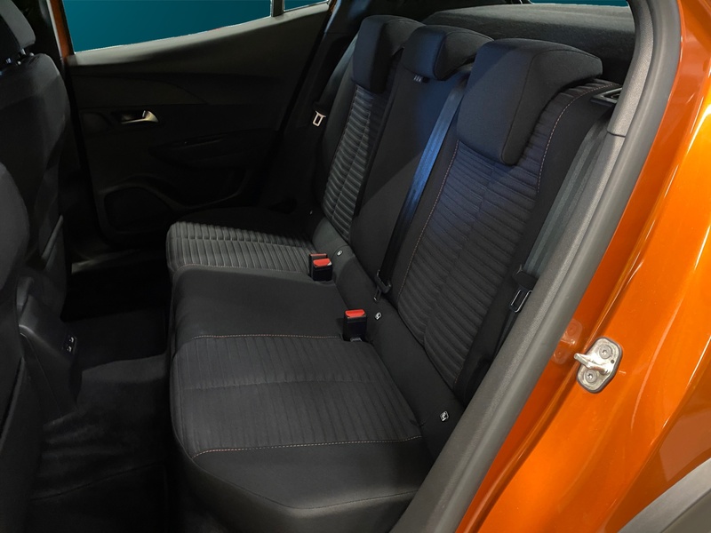 Peugeot e-2008 vaihtoauto