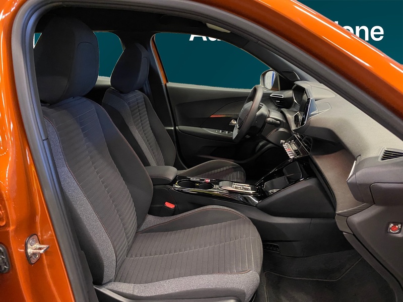 Peugeot e-2008 vaihtoauto