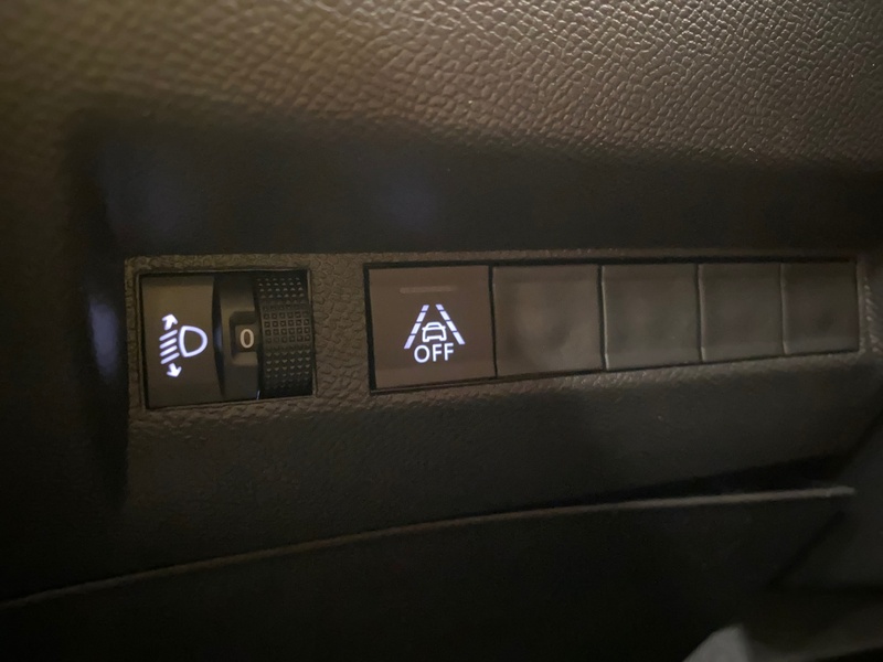 Peugeot e-2008 vaihtoauto