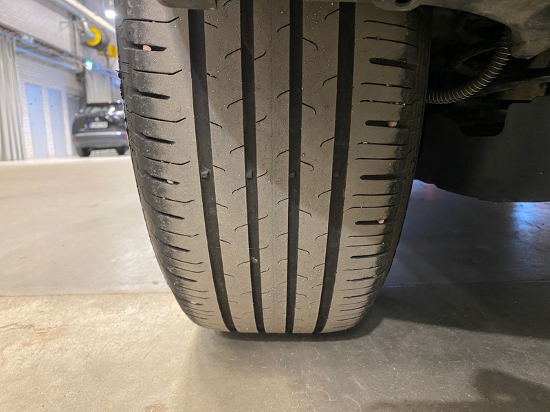 Peugeot e-2008 vaihtoauto