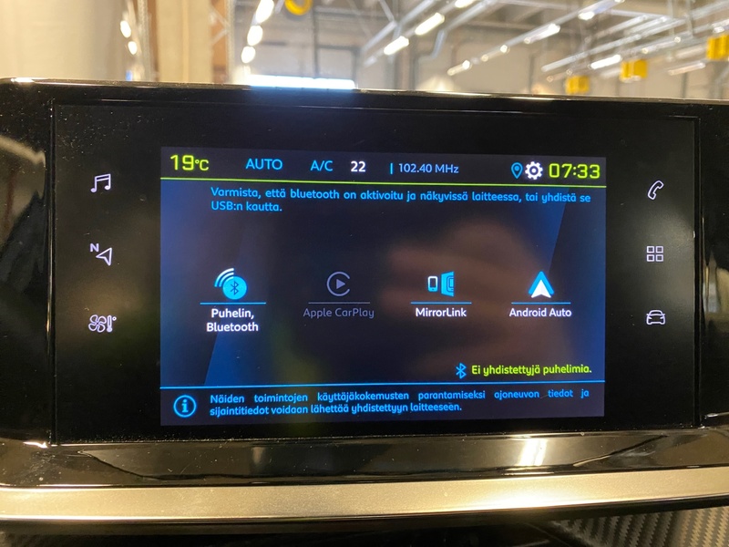 Peugeot e-2008 vaihtoauto