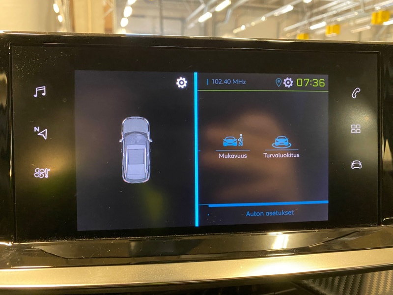 Peugeot e-2008 vaihtoauto