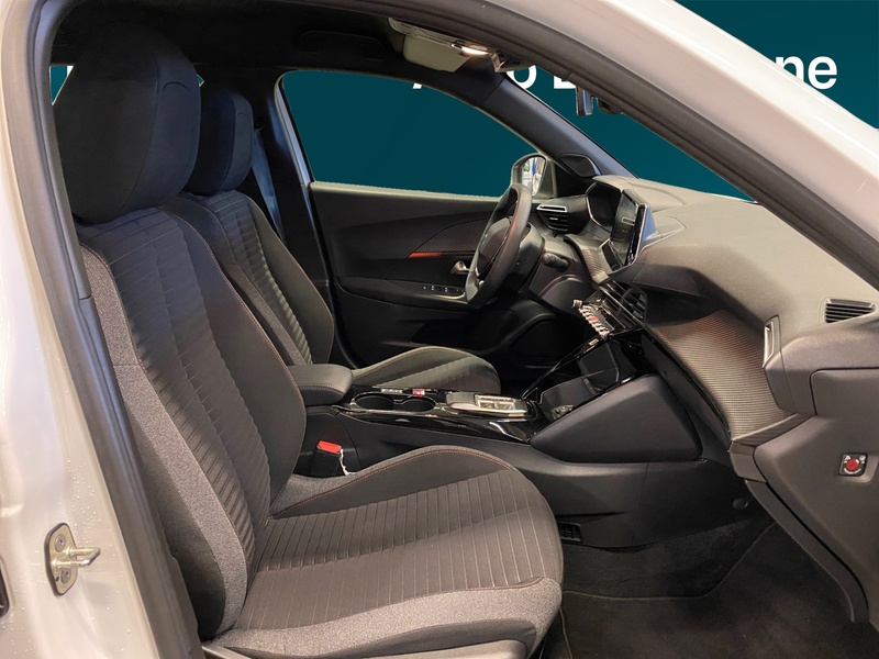 Peugeot e-2008 vaihtoauto