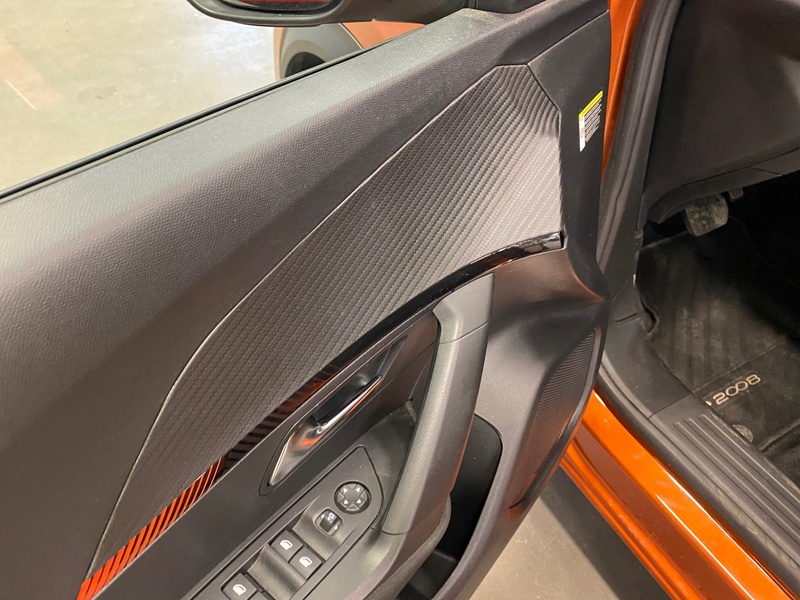 Peugeot e-2008 vaihtoauto