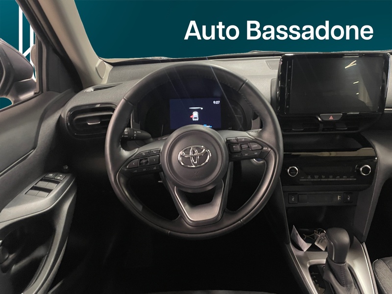 Toyota Yaris Cross vaihtoauto