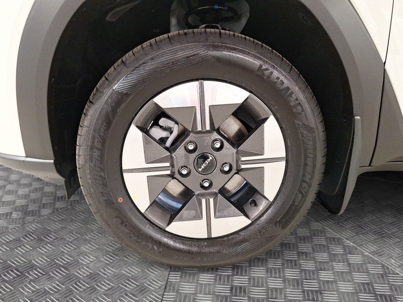 KGM Musso EV vaihtoauto