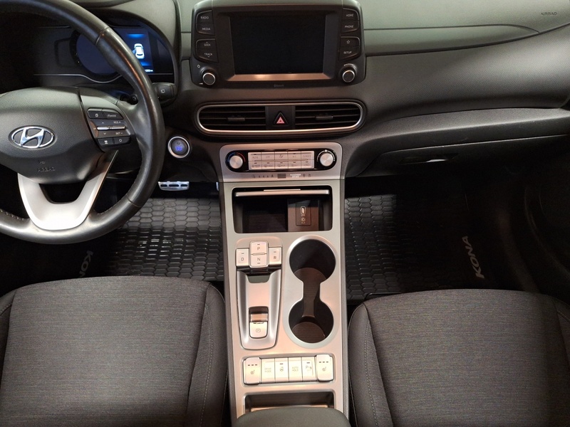 Hyundai Kona vaihtoauto