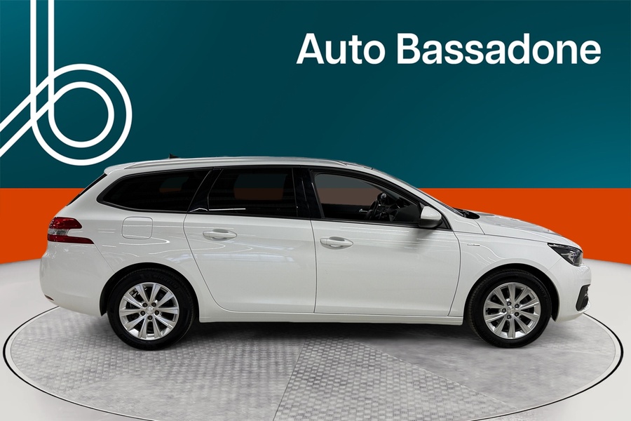 Peugeot 308 vaihtoauto