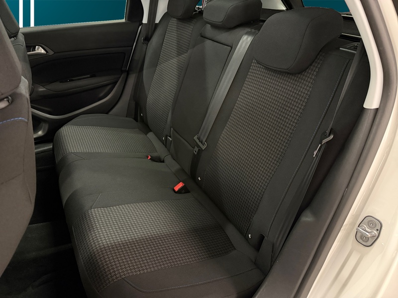 Peugeot 308 vaihtoauto