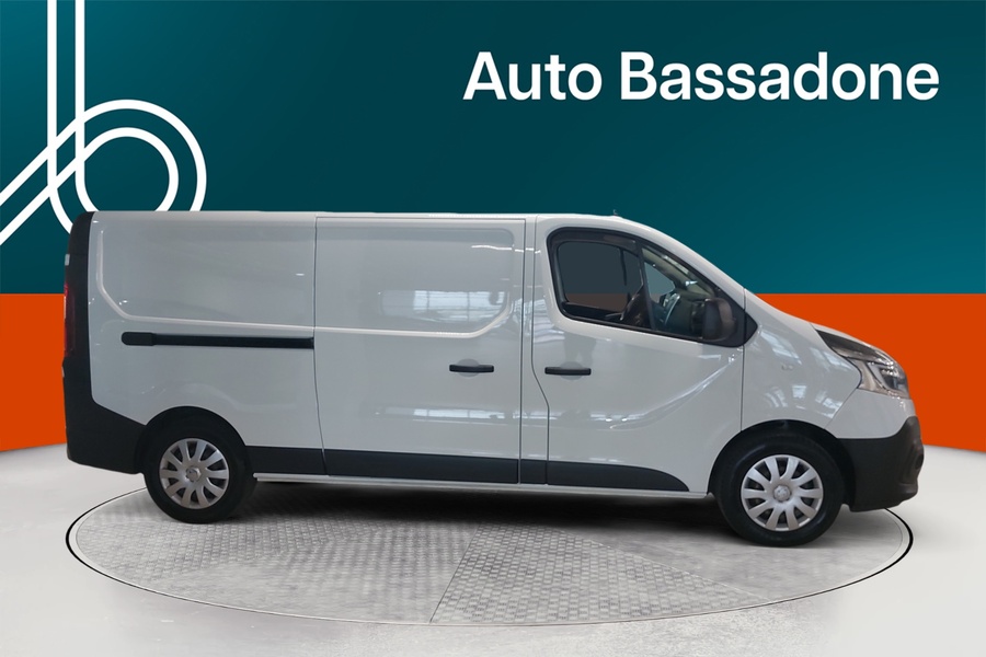 Renault Trafic vaihtoauto