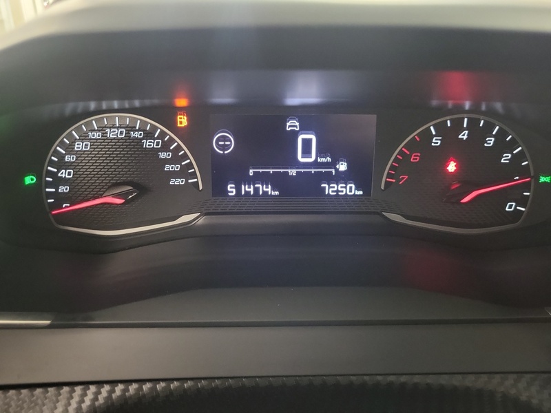 Peugeot 208 vaihtoauto