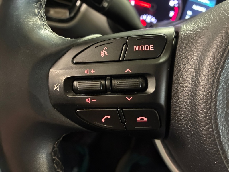 Kia Stonic vaihtoauto